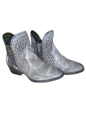 CIRCLE G *NIB* Gray Leather Cutout Western Cowgirl Boho Ankle Boots | Sz 8